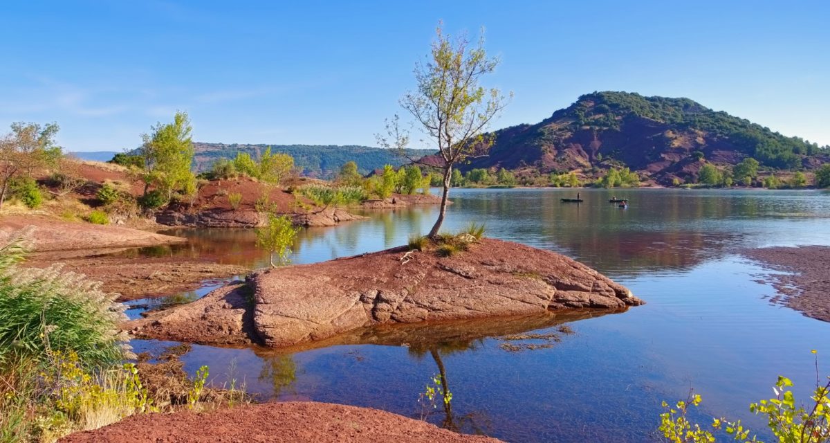 Lac du Salagou in France, Languedoc-Roussillon